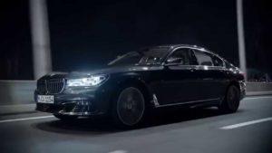 BMW официально представила новый седан 7-Series (Видео)