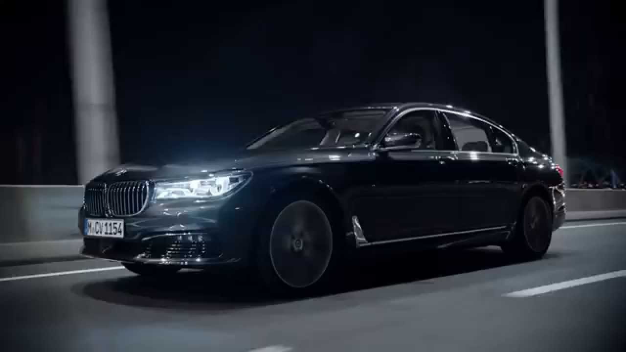 BMW официально представила новый седан 7-Series (Видео)