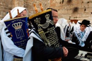Еврейская пасха (Песах) в 2019 году отмечается в середине апреля