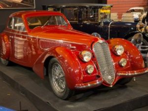 Alfa Romeo 1939 года продали на аукционе в Париже за €16,7 млн