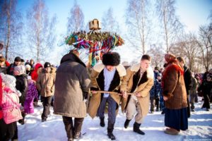 Проводы зимы в Брянске в 2019 году проходят с шумными гуляниями, ярмарками и аттракционами