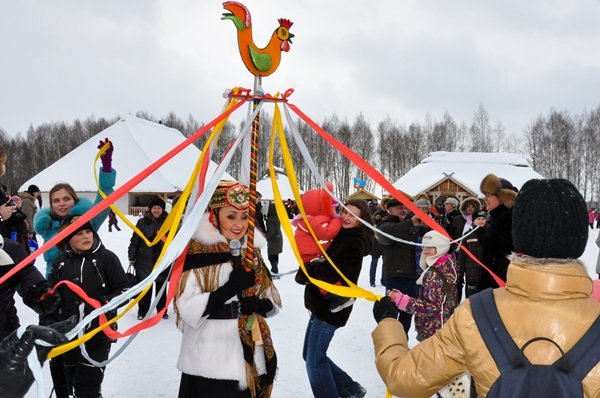 Поздравления с Масленицей 2019: короткие стихи, поздравления с Масленицей в прозе, СМС-поздравления