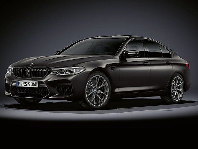 BMW представила особое исполнение седана M5 Competition