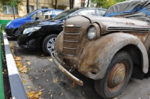 Более половины российских авто попадут под запрет по старости
