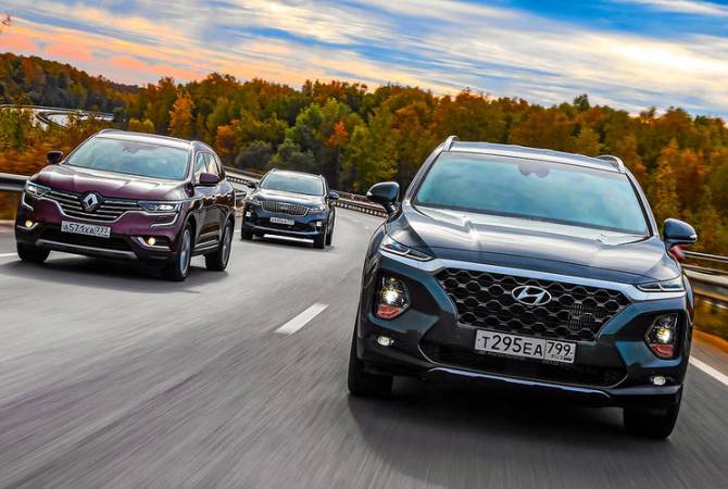 Hyundai отзовет в РФ 18,5 тысяч кроссоверов Santa Fe из-за проблем с тормозами