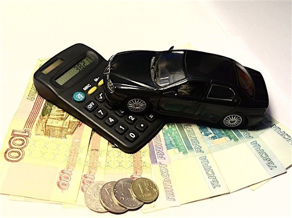 Число выданных автокредитов в России рухнуло до уровня 2017 года