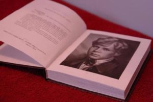 Стартовал международный конкурс чтецов «Читаем Есенина»