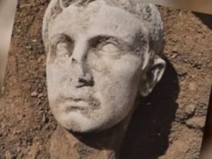 В Италии найдена мраморная голова первого римского императора