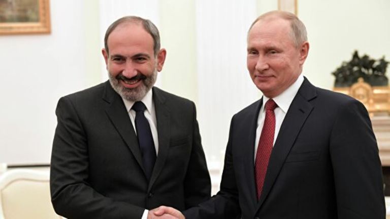 Путин встретится с Пашиняном 12 октября