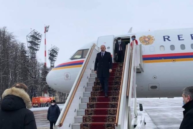 Пашинян прибыл в Москву для встречи с Путиным