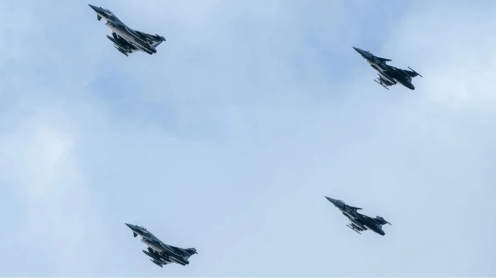 НАТО расширяет полномочия воздушного патрулирования в странах Балтии