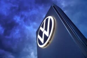 Volkswagen может продать Lamborghini и Ducati